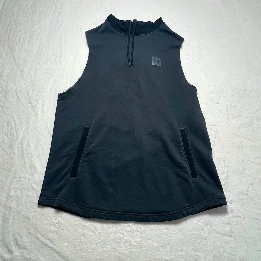 UNDER ARMOUR SPORTSTYLE SLEEVELESS HOODIE